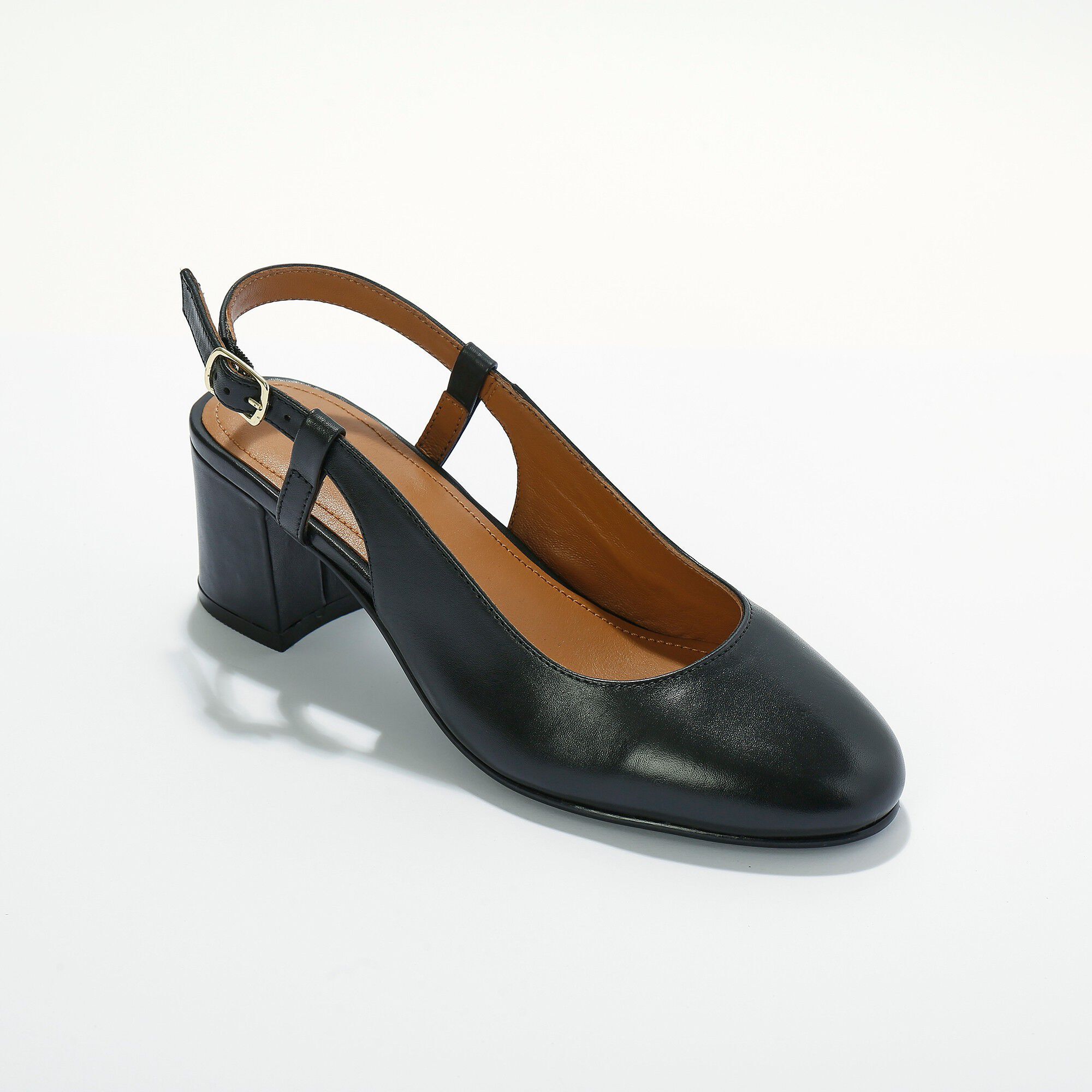 Blanche porte chaussons femme 2025